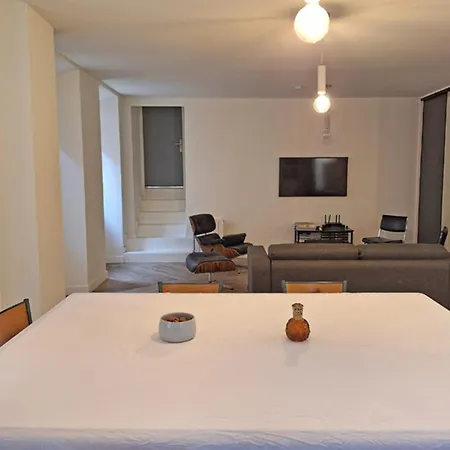 Charming Bright In Appartement